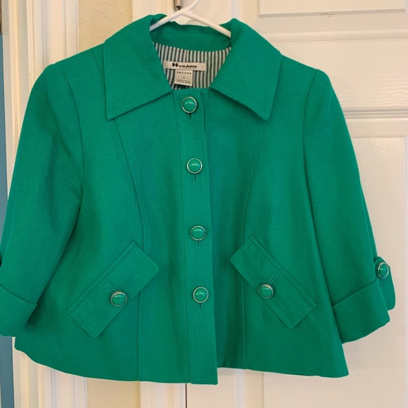 Jackets & Blazers - Nygard Collections cropped ladies jacket
